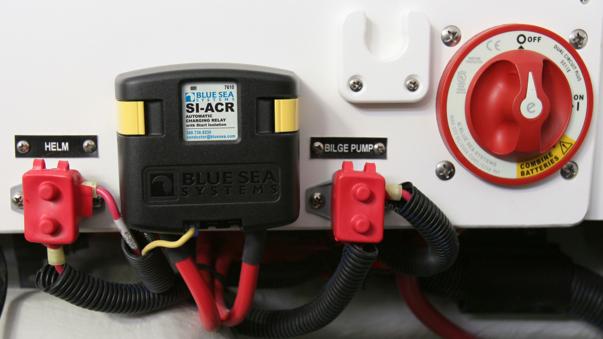 Blue Sea Systems Add-a-Battery Kit
