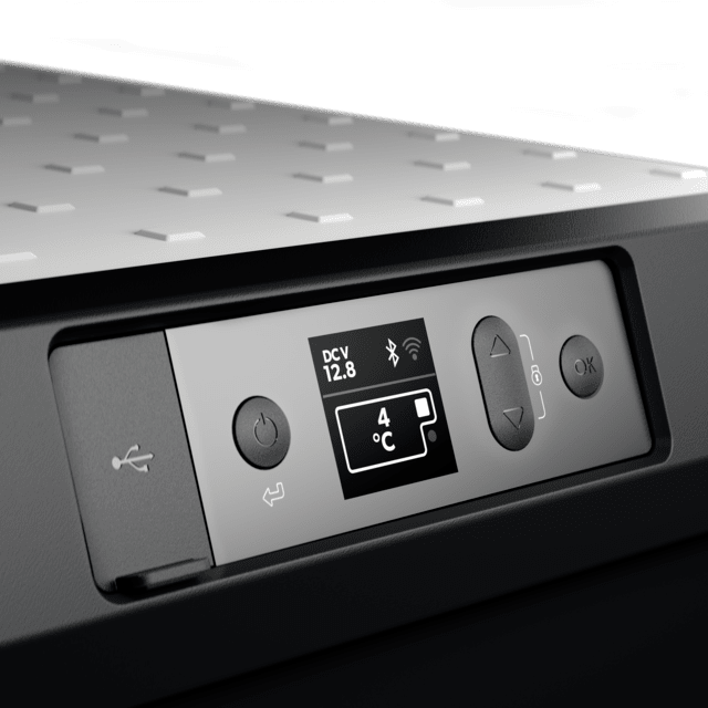 Dometic CFX3 55IM Powered Cooler, 53 Liters / 83 cans