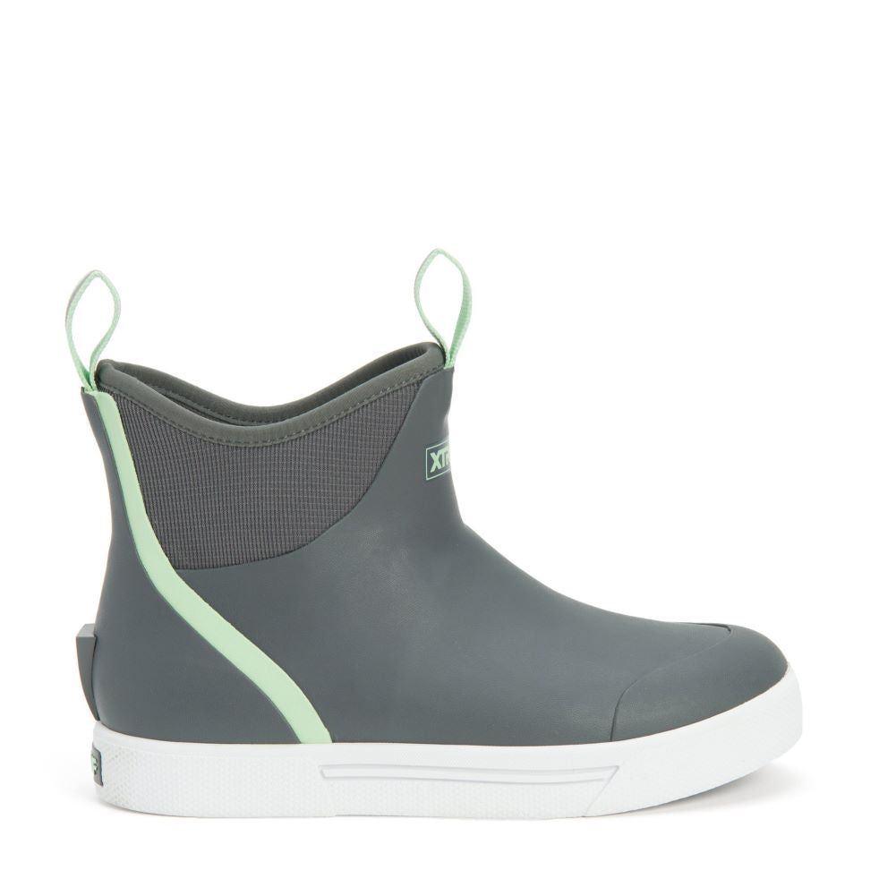 Open Box -XTRATUF Women's Wheelhouse 6" Ankle Deck Boot
