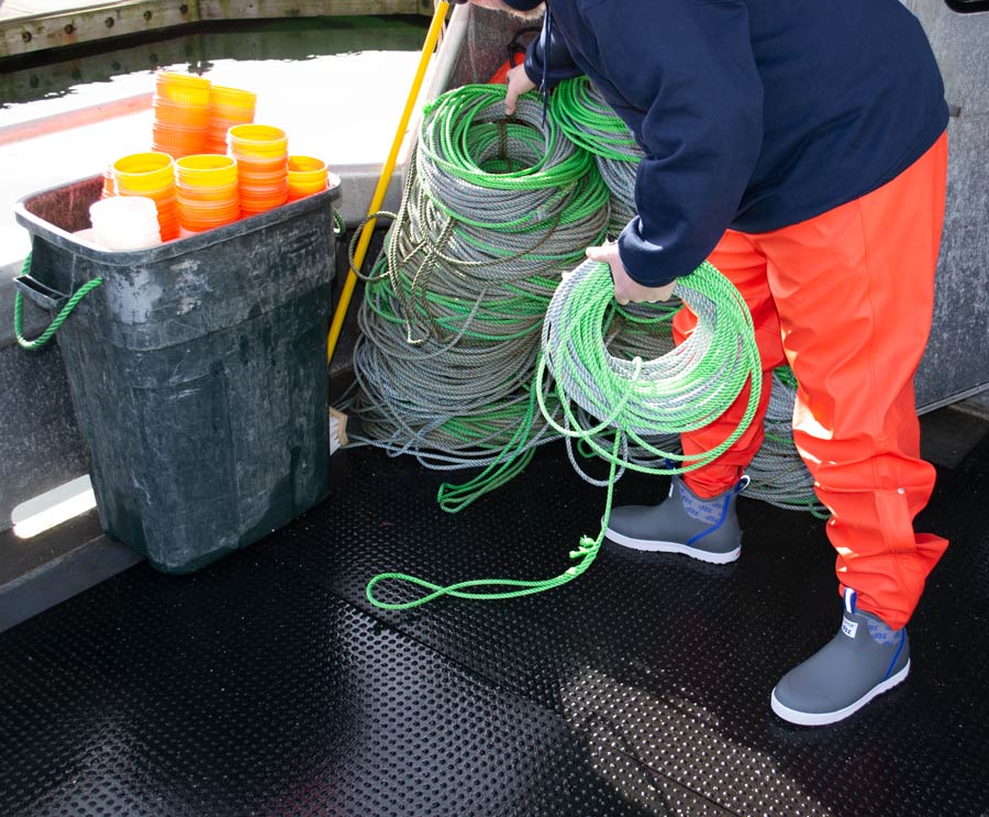 XTRATUF LFS Wheelhouse 6" Ankle Deck Boot