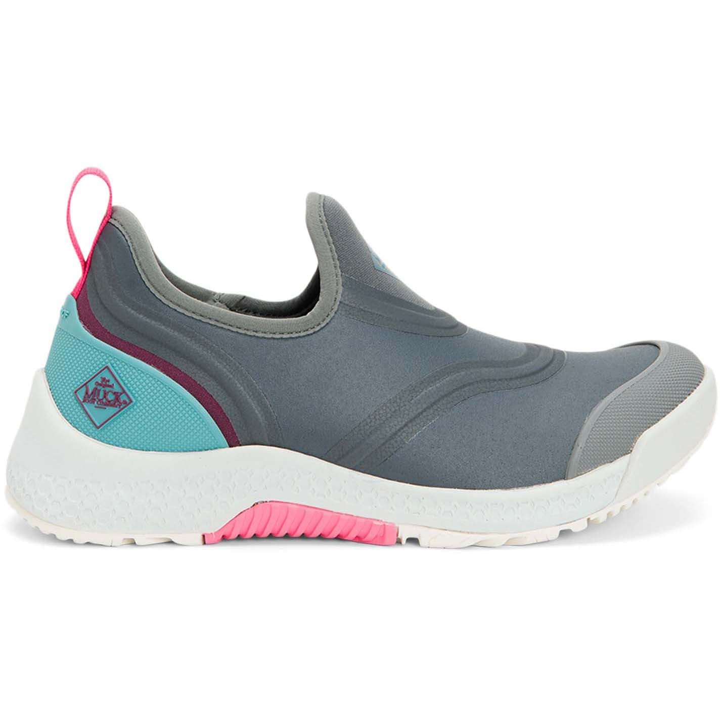 Muck Women's Outscape Low Sneaker