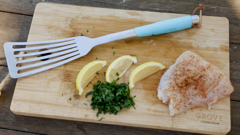 Ultimate Fish Spatula, Stainless Steel
