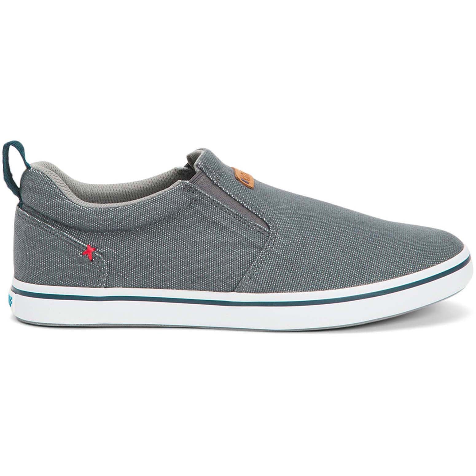 Open-Box Xtratuf Men's Sharkbyte Sustainable Deck Shoe, Gray 7