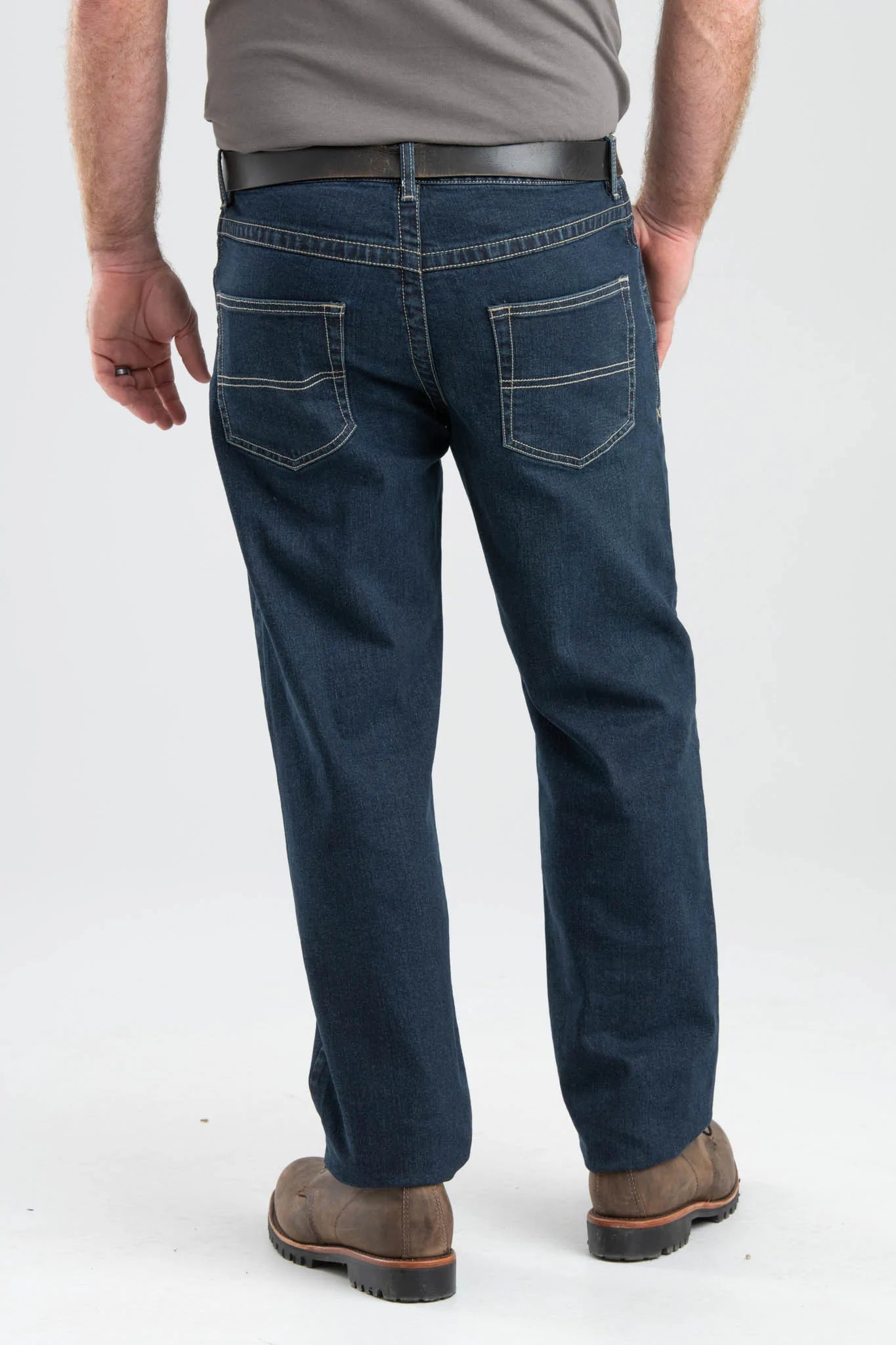 Men's Highland Flex Relaxed Fit Bootcut Jean