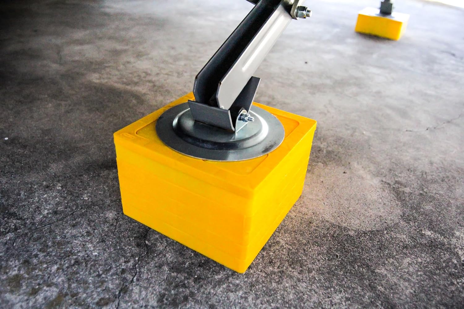 Camco Leveling Block Caps, 4 Pack (Eng/Fr)