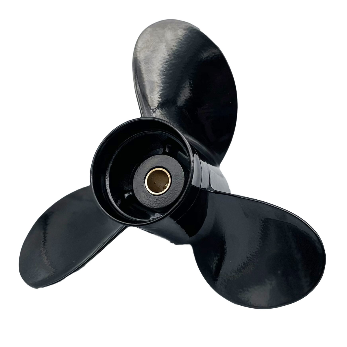8.5 Dia. 7.5 Pitch 3 Blade RH Aluminum Propeller Fits 4-9.8 HP (12-Spline & Thru Hub Exhaust) Model AR-3