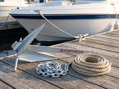 How to Choose a Boat Anchor: Types, Holding Power & Sizing by Boat Length