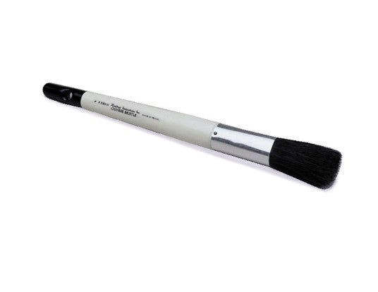 Redtree Fawn Round Sash Brush