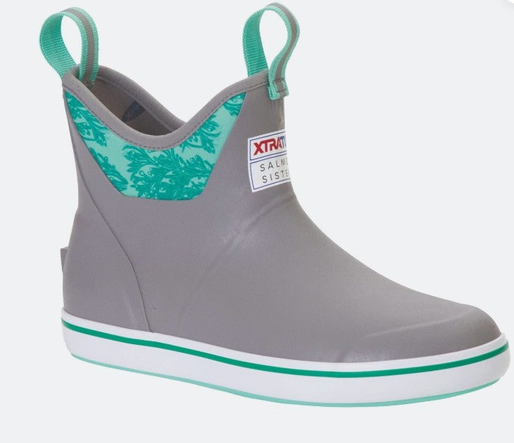 XtraTuf Women's 6” Boots W/ Salmon Sisters Kelp Print