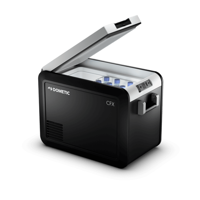 Dometic CFX3 45 Powered Cooler, 46 Liters / 67 cans 