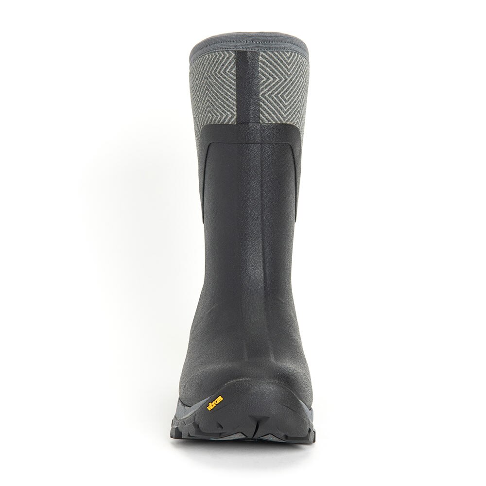 sierra trading post muck boots